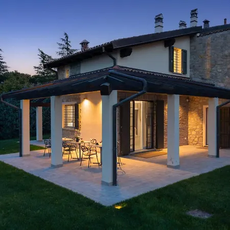 Pergola By Palazzo Di Сasa de vacaciones