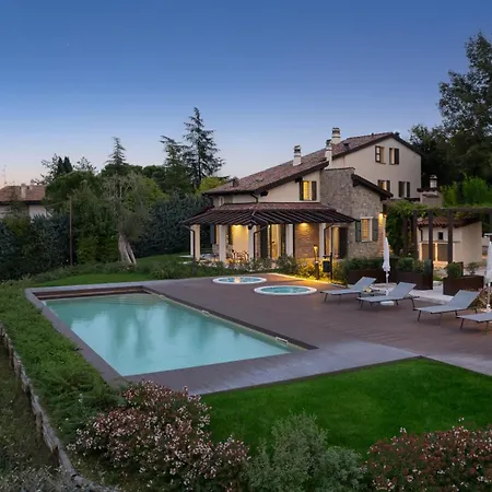 Pergola By Palazzo Di * Varignana