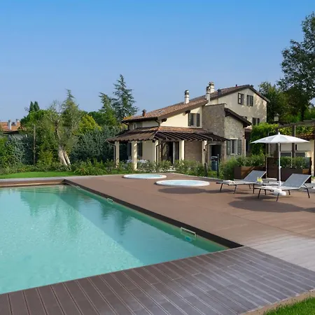 Pergola By Palazzo Di Сasa de vacaciones *