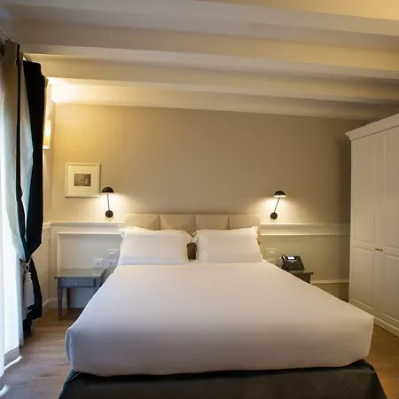 Pergola By Palazzo Di * Varignana