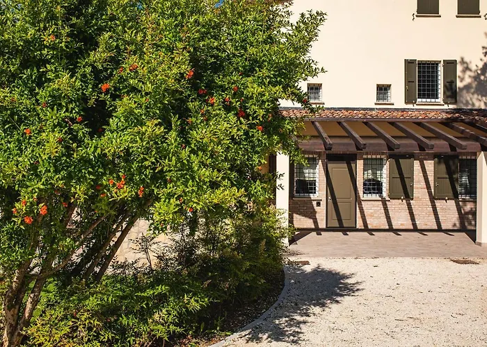 Pergola By Palazzo Di Dom wakacyjny Varignana