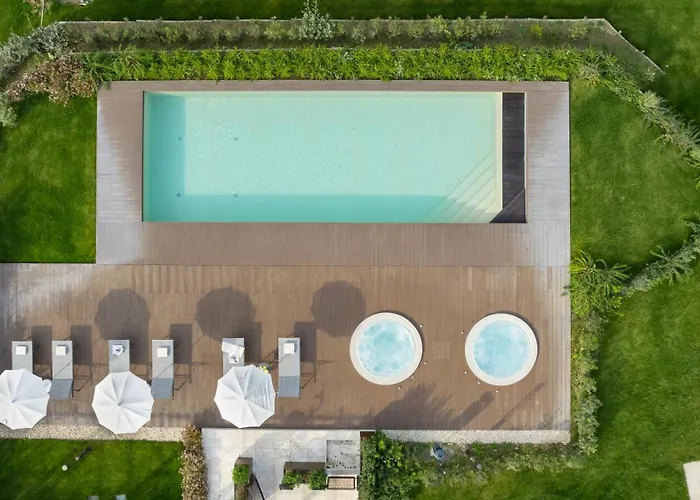 Pergola By Palazzo Di * Varignana