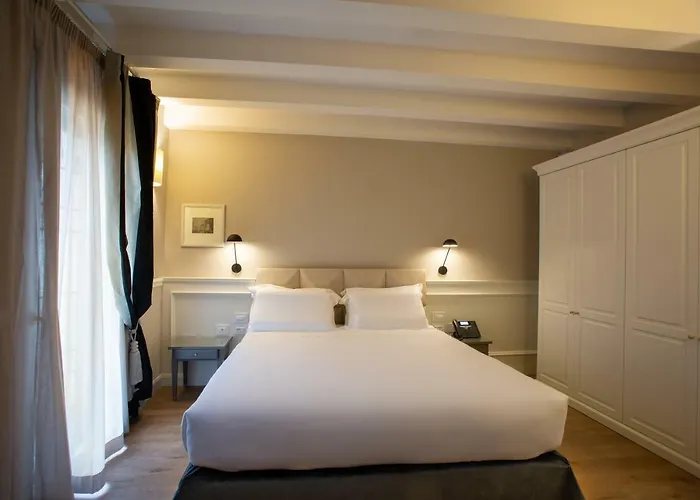 Pergola By Palazzo Di * Varignana